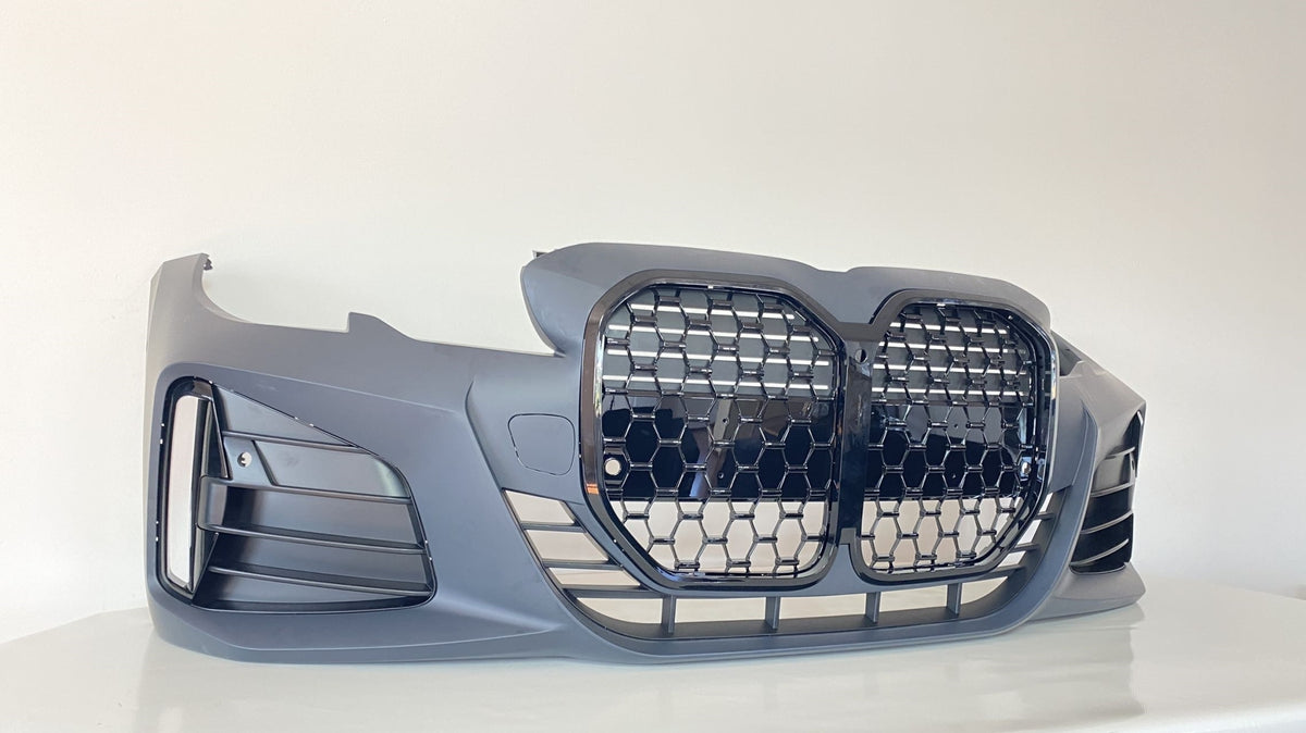 BMW 3 Serisi G20 Uyumlu G22 Dönüşüm Body Kit (Parlak Siyah Çerçeveli)