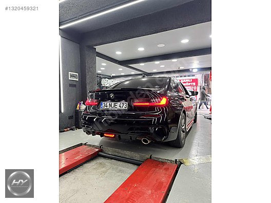 BMW 3 Serisi G20 2018-2022 Ledli Işıklı Difüzör Parlak Siyah