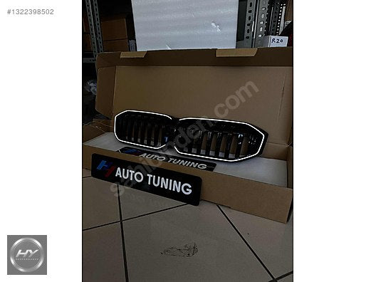 BMW 3 SERİSİ G20 LCI 2022+ SHADOW LINE PIANO BLACK LEDLİ PANJUR
