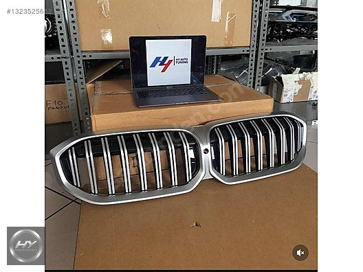 BMW 3 Serisi G20 LCI Facelift M Sport 2022+ 50. Yıl Krom Panjur