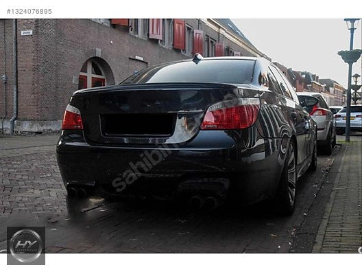 BMW 5 Serisi E60 2005-2010 M5 Bagaj Spoileri Piano Black