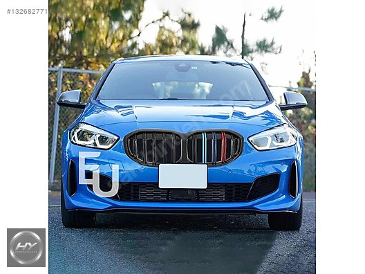 BMW 1 Serisi F40 2019- M Renkli Çift Çıtalı Parlak Siyah Panjur
