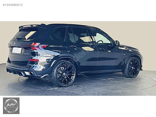 BMW X5 G05 LCI M Sport Black Knight Arka Difüzör & Yan Flap Seti